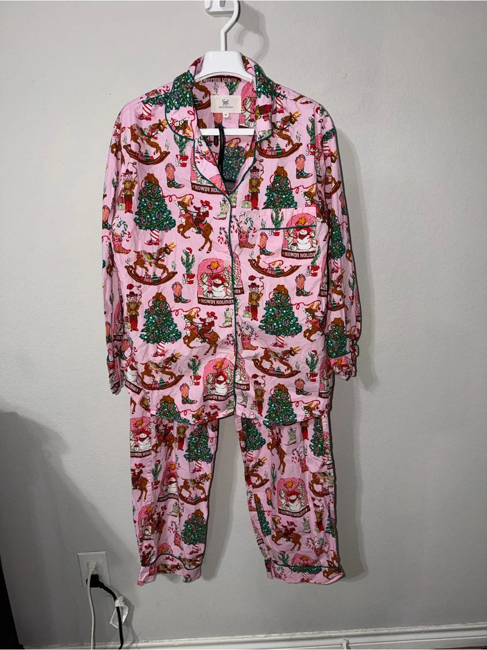 PRINTFRESH - COWBOY CHRISTMAS LONG PAJAMA SET MEDIUM - Picture 3 of 12